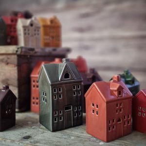 Ljuslykta hus stort
